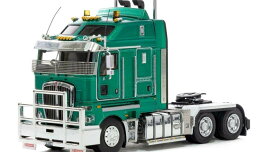 Metallic Green Kenworth K200トラック /DRAKE 1/50 建設機械模型