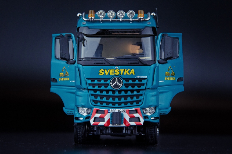【予約】Svestka メルセデス・ベンツアクトロス SLT BigSpace 8x4トラック トラクタ /IMC 建設機械模型 工事車両 1/50  ミニカー | ラストホビー