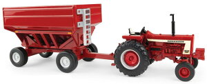 Farmall 806 トラクター グラビティワゴン付き 農機 模型 / ERTL 1/32
