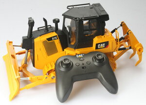 Caterpillar�L���^�s���[ D7E Radio Control Track Type Tractor�g���N�^�[ R/C / Diecast Masters 1/24 ���݋@�B �͌^