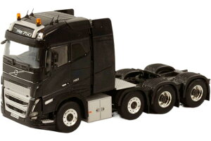 Volvo�{���{ FH05 Globetrotter 8x4 �g���b�N �͌^ /WSI 1/50