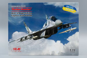 MiG�~�O 29 9 13 Radar Hunter �E�N���C�i��R�퓬�@ HARM�~�T�C������ /ICM 1/72 �g�ݗ��ăv�����L�b�g�͌^
