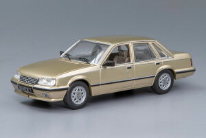 Opel�I�y�� Senator A2 1983 light beige metallic /IXO 1/43 �_�C�L���X�g�~�j�J�[