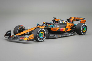 McLaren�}�N���[���� McLaren Formula 1 Team No.81 2025 Winner Chinese F1 GP Oscar Piastri w pit board /Spark�X�p�[�N 1/43 ���W���~�j�J�[