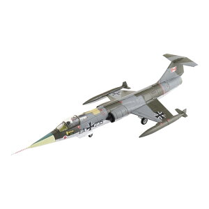 �h�C�c��R Luftwaffe RF-104G �X�^�[�t�@�C�^�[ EA+235 / Hobby Master 1/72 ��s�@�͌^ �~���^���[