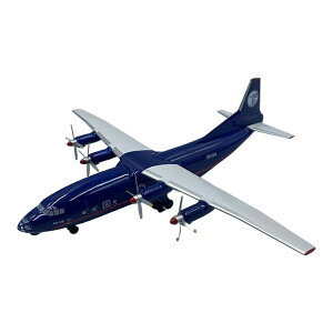 �E�N���C�i�E�G�A�E�A���C�A���X Ukraine Air Alliance �A���g�m�t An-12 / KUM Models 1/200 ��s�@�͌^ ���q�@
