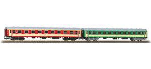 HO�Q�[�W �q�� Piko �s�R PKP Set of 2 1st and 2nd class passenger cars Era VI Power system DC