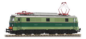 HO�Q�[�W �S���͌^ �d�C�@�֎� Piko �s�R PKPC ET 21 Era V DC Electric locomotive ET 21 of the PKPC Era V DC
