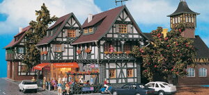 HO�Q�[�W �S���͌^ Vollmer �t�H���}�[ Confectionery shop with ice cream parlour interior LED lighting functional kit