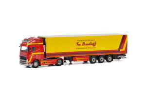 Volvo�{���{ FH4 GLOBETROTTER XL ���[�t�@�[�g���[���[ 3�� Ton Brandhoff / WSI 1/50 ���݋@�B �͌^