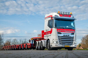 y\z2026N\ MUD GROND- EN TRANSPORTWERKEN DAF XG+ 8X4 SLᏰg[[ 3h[[t 7 gbN / WSI 1/50 ݋@B͌^ Hԗ