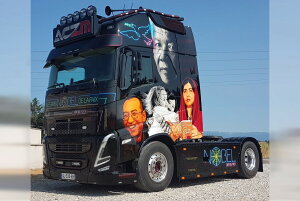 �y�\��z2026�N�����\�� ACZM LOGISTIQUE NOBEL VOLVO FH5 GLOBETROTTER XXL 4X2 �g���b�N / WSI 1/50 ���݋@�B�͌^ �H���ԗ�