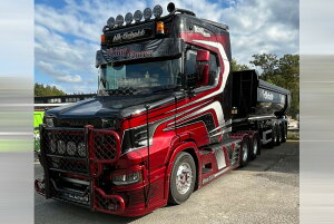 �y�\��z2026�N�����\�� VLASTUIN TORPEDO 6X2 TAG AXLE HALF PIPE �e�B�b�p�[�g���[���[ 3 AXLE NA Schakt / WSI 1/50 ���݋@�B �͌^