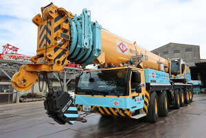 �y�\��z2026�N�����\�� KOYAMA LTM1350 LIEBHERR���[�v�w�� LTM 1350-6.1 ���o�C���N���[�� / WSI 1/50 ���݋@�B�͌^ �H���ԗ�