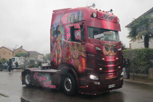 y\z2026N\ BEAU (BRAZILIAN DREAM) SCANIA S HIGHLINE CS20H 4x2 gN^ / WSI 1/50 ݋@B͌^ Hԗ