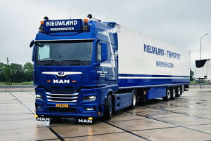 y\z2026N\ NIEUWLAND MAN TGX GX 4x2 3 Ⓚg[[ gbN / WSI 1/50 ݋@B͌^ Hԗ