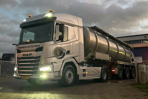 y\z2026N\ WEIJERS RIOOLTECHNIEK DAF XF SH XJCCgt 4x2 3 ^^Ng[[ gbN / WSI 1/50 ݋@B͌^ Hԗ
