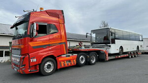 y\zS?TER AUTO VOLVO FH5 GLOBETROTTER 6X2 TWIN STEER TRUCK TRANSPORTER 3 g[[/WSI 1/50 ݋@B͌^ Hԗ