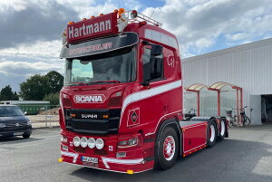 y\z2025N10-12ȍ~\ SCANIA R m[} CR20N 6X2 ^OANX HARTMANNdl gbN / WSI 1/50 ݋@B͌^ Hԗ