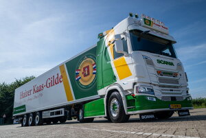 【予約】2025年発売予定 VISSER KAAS SCANIA R ハイライン CR20H 4×2 冷蔵トレーラー - 3軸 / WSI 1/50 建設機械模型 工事車両