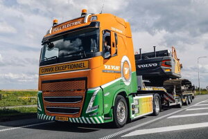 y\z2025N\ VAN DER VLIST GROOT AMMERS VOLVO FH5 O[ugb^[ GNgbN 4×2 Z~[[_[ - 3 g[[ / WSI 1/50 ݋@B͌^ Hԗ