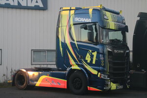 �y�\��z2026�N�����\�� Kenny Coin SCANIA S HIGHLINE CS20H 4X2 / WSI 1/50 �~�j�J�[ �g���b�N�͌^