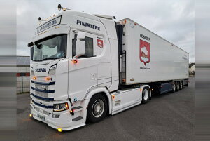 �y�\��z2026�N�����\�� Danielou SCANIA S HIGHLINE CS20H 4X2 REEFER TRAILER 3 AXLE / WSI 1/50 �~�j�J�[ �g���b�N�͌^