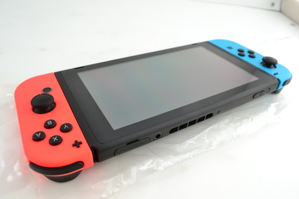 楽天市場】【中古】新型 Nintendo Switch ニンテンドースイッチ 