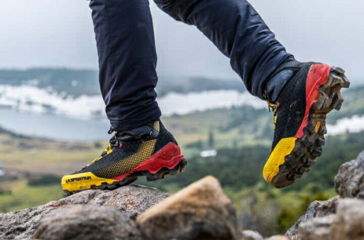 楽天市場】La SPORTIVA /スポルティバAEQUILIBRIUM HIKE GTX 