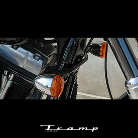 TRAMP CYCLE トランプサイクル / HD Bow Style Turn Signal Bracket カラー:ブラック 06〜17年ダイナ用 サイズ:ステー幅300mm　 ハーレーダビッドソン 純正ウインカー取り付け用　ウインカーステー　HARLEY DAVIDSON TOT-068JD-06-B