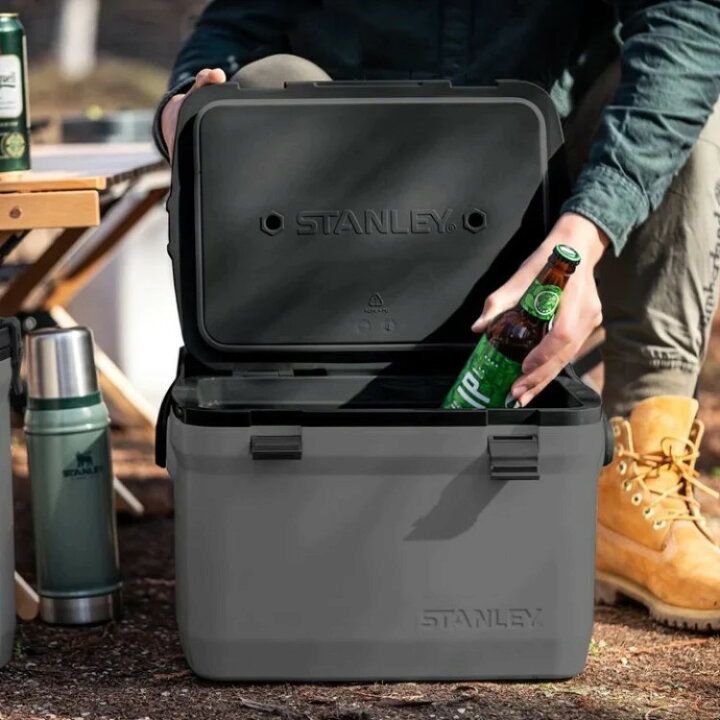 楽天市場】スタンレー STANLEY クーラーボックス 15.1L チャコール The 