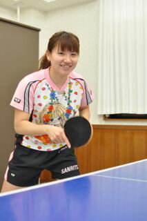 ★即納/あす楽★【卓球メソッドvol.1シェークバック粒・岡本真由子編】シェークバック粒の選手でこんな悩みを抱えている人は他にいませんか?粒(表)選手123人分の悩みをギッシリ詰め込みました!【WRM卓球用品】卓球DVD【RCP】