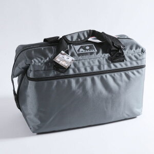 AO�N�[���[36 AO Coolers Ballistic 36 Pack Silver / AO�N�[���[�Y �o���X�e�B�b�N36�p�b�N �V���o�[