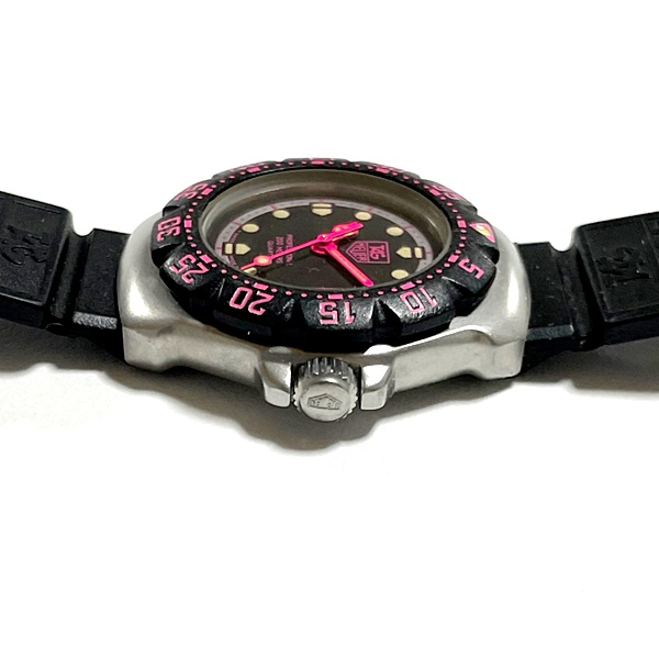 【中古】タグホイヤー レディース 腕時計 フォーミュラー1　WA1417 プロフェッショナル200M ブラック ピンク　ラバーベルト クォーツ  ウォッチ TAG HEUER 【080521】 | Treasure　Hunter楽天市場店