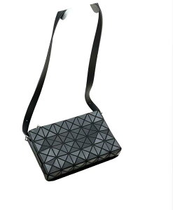 イッセイミヤケ(ISSEY MIYAKE) baobao ショルダーバッグ | 通販・人気 