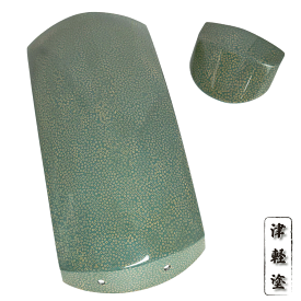 津軽三味線用【 津軽塗 胴掛・天神セット -七子- うぐいす緑 (紐付) 】胴掛け紐付き