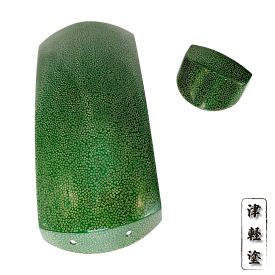 津軽三味線用【 津軽塗 胴掛・天神セット -七子- 新緑 (紐付) 】胴掛け紐付き
