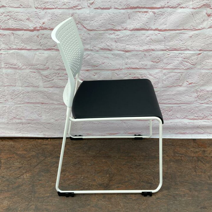 楽天市場】オカムラ スタッキングチェア 9370 9370WS-FXW5 2023年製 