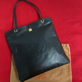 【ポイント2倍】極 美品 希少品 LOEWE ロエベ ヴィンテージ アナグラム ロゴ レザー 本革 ハンドバッグ ミニ トートバッグ A4収納可能 ブラック 黒 k788-10 【送料無料】【中古】