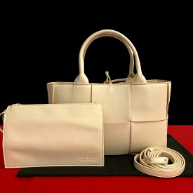 【ポイント2倍】未使用 保管品 希少品 BOTTEGA VENETA ボッテガヴェネタ アルコ レザー 本革 2way ショルダーバッグ ハンドバッグ サーモンピンク 37842【送料無料】【中古】
