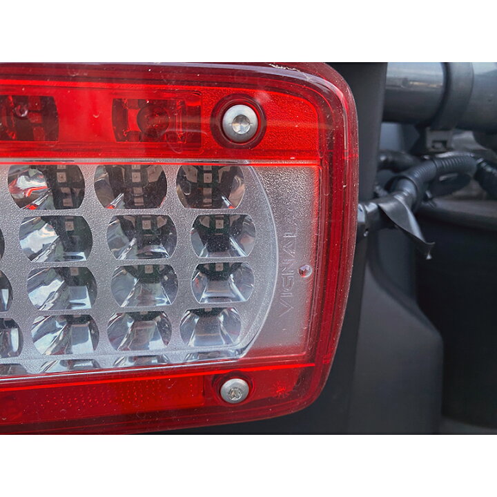楽天市場】【VIGNAL社製 LEDテールランプ LC9 / LC10用】Volvo車以外の 