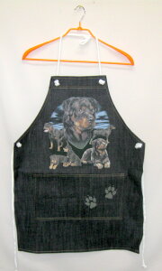 ロットワイラー柄(集合) デニムエプロン 首かけタイプ ポケット付き かわいい レディース 男性用 女性用 男女兼用 おしゃれ DIY 犬柄 いぬ 犬プリント 犬種別 雑貨 犬グッズ 犬プリント 動