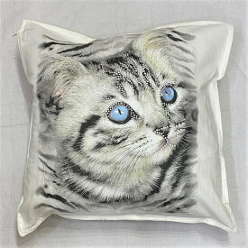 【送料無料】キャット ネコ ネコ 猫 クッション NEW【中身あり/ホワイト】 50x50cm 大きめ ビッグサイズ ビッグフェイス 洗える かわいい おしゃれ 猫柄 いぬ 猫プリント 雑貨 猫グッズ 犬プリント 動物 オーナーグッズ ラインストーン