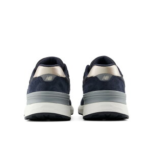 �y�S�����������z �j���[�o�����X �X�j�[�J�[ ���f�B�[�X �t���b�V���t�H�[�� WW880 new balance �E�H�[�L���O Walking Fresh Foam 880 v7 ���L2E �X�|�[�c