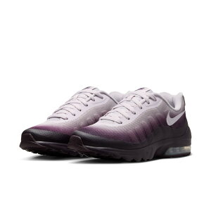 NIKE �X�j�[�J�[ ���f�B�[�X �i�C�L �G�A �}�b�N�X �C���r�K�[ 749866 500 NIKE AIR MAX INVIGOR