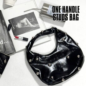 ショルダーバッグ レディース 大人 小さめ 【wilow-est】 ブラックバッグ 大人 かわいい 小さめバッグ ミニバッグ スタッズバッグ ハンドバッグ レディースバッグ