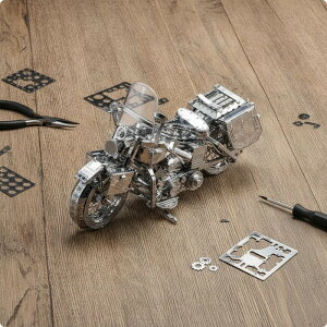 DIY�g�ݗ��Ď����^���p�����b�g�A3D�\���̃X�|�[�C�N�f���A�����f�ނ̐������H���i�A���Ƃɂ��g���H�����y���ލH��͌^�Ƃ��ď��֏���ɓK��
