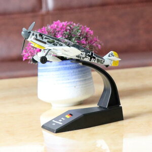 Rps@_CLXgs@Rfq@񎟐EF-4퓬@fBXtLbY{[CYXP[1:72