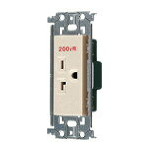 WTL19223F���� 15A�E20A���p�ڒn�R���Z���g �����g�p�i�\�j�b�N Panasonic �d�ݎ��� �A�h�o���X�V���[�Y�z�����