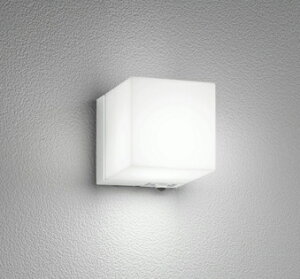 OG254797NCRエクステリア 人感センサー付LEDポーチライト R15高演色 クラス2 白熱灯器具60W相当昼白色 非調光 防水パッキンレス 防雨型オーデリック 照明器具 玄関 屋外用